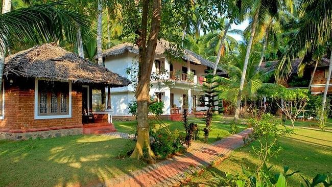 abad-harmonia-resort-cottage-kovalam