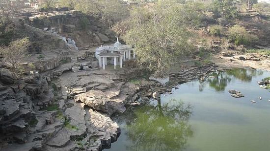 PADMAVATI-DEVI-OR-BADI-Temple