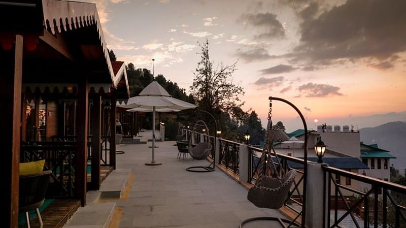 outdoor seating area with lamps
