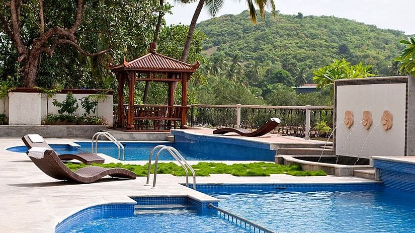 pool side at White Pearl Resort by Rosetum