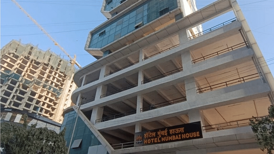 Facade image of Hotel Mumbai House, Vashi