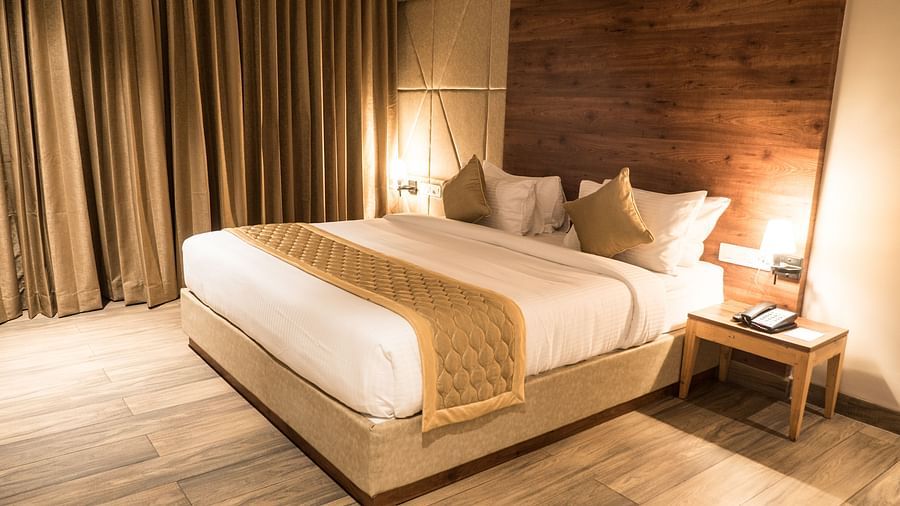 view of the king size room of King Suite Room at Cholaa Dynasty, Kumbakonam