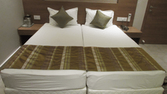 Hotel Swagath, Hazra Road, Kolkata Kolkata Deluxe AC 2 Bed Room Hotel Swagath Kolkata 2