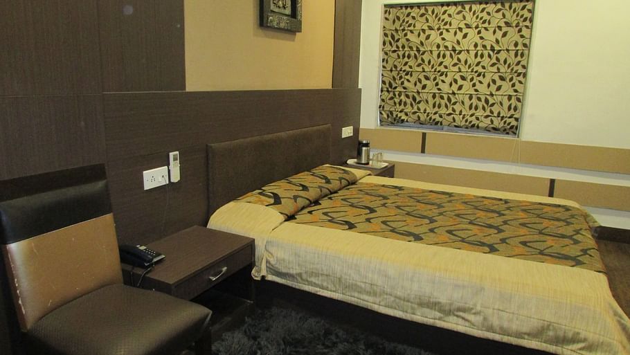 Hotel Swagath, Hazra Road, Kolkata Kolkata Executive AC Room Hotel Swagath Kolkata 2