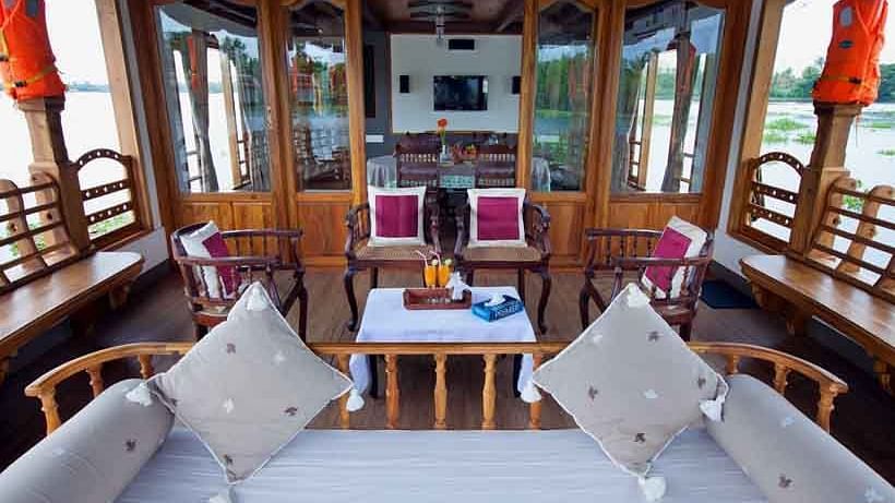 8, Houseboats in Alleppey, luxury houseboats in Alleppey, premium houseboats in Alleppey, backwater cruise in Kerala, luxury houseboats in Alleppey, houseboat cruise in Alleppey, best houseboats in Kerala