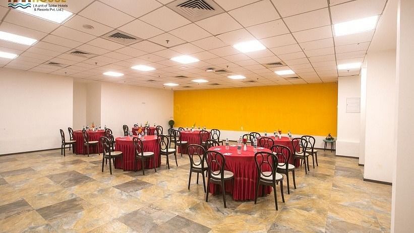 Seating arrangement in the conferecne hall at Hotel Mumbai House, Airoli
