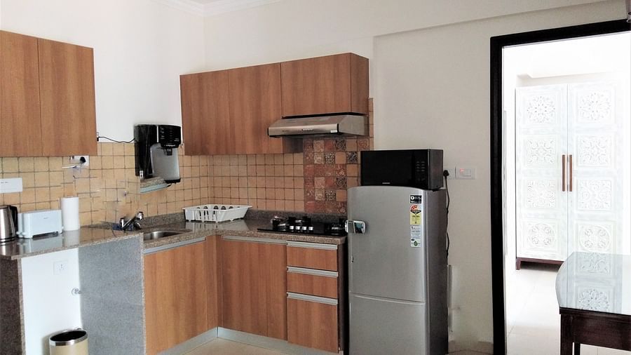 Kitchenette 1 1