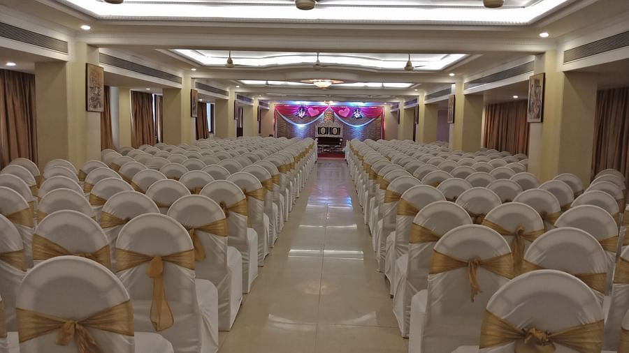 Banquet Hall at Kohinoor Lodge - Dadar Mumbai 18