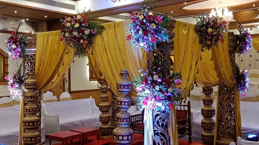 Banquet Hall at Kohinoor Lodge - Dadar Mumbai 23