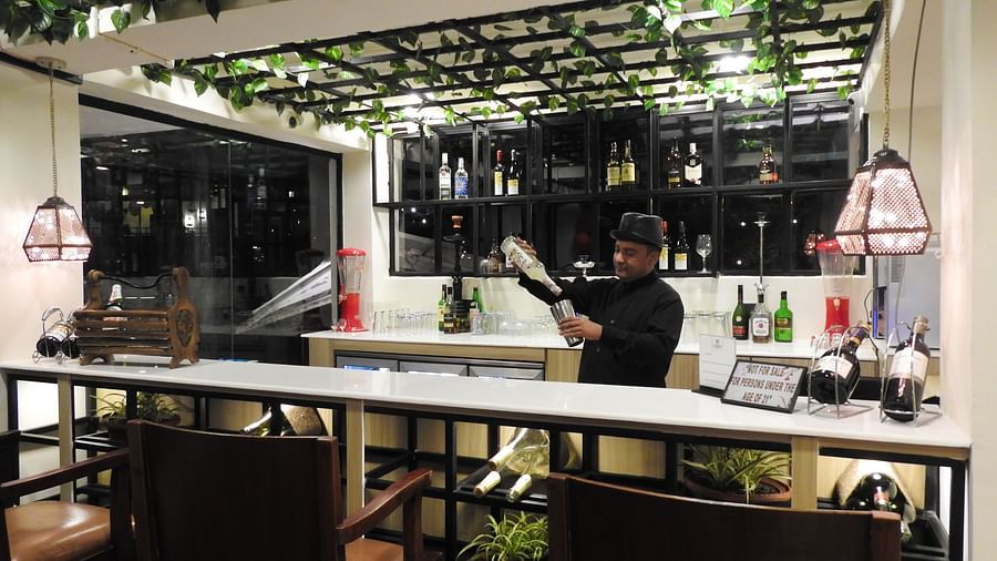Best places to eat in Cherrapunji-2, Restaurant in Cherrapunji-1, Polo Orchid Resort, Cherrapunji-9 