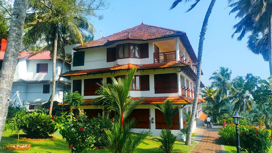 Premium Mansion Building