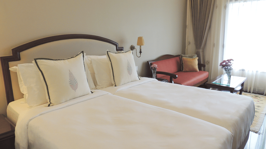 Priemier Room with Twin Bed