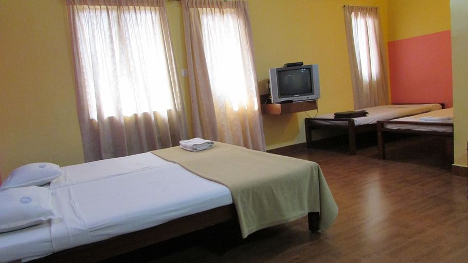 Hotel Srinivas, Kochi Cochin 4 Bed Room Hotel Srinivas Inn Kochi 2