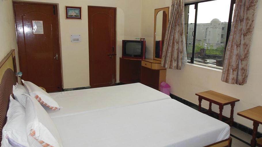 Hotel Taj Plaza Agra Deluxe Rooms Hotel Taj Plaza Agra 46