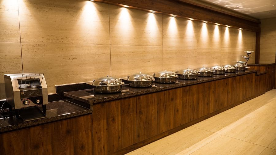buffet system at Cholaa Dynasty, Kumbakonam