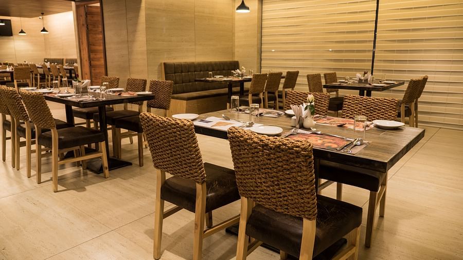 interiors of a restaurant at Cholaa Dynasty, Kumbakonam