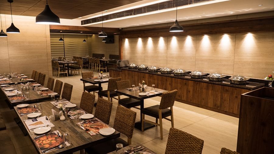 interiors of a restaurant at Cholaa Dynasty, Kumbakonam