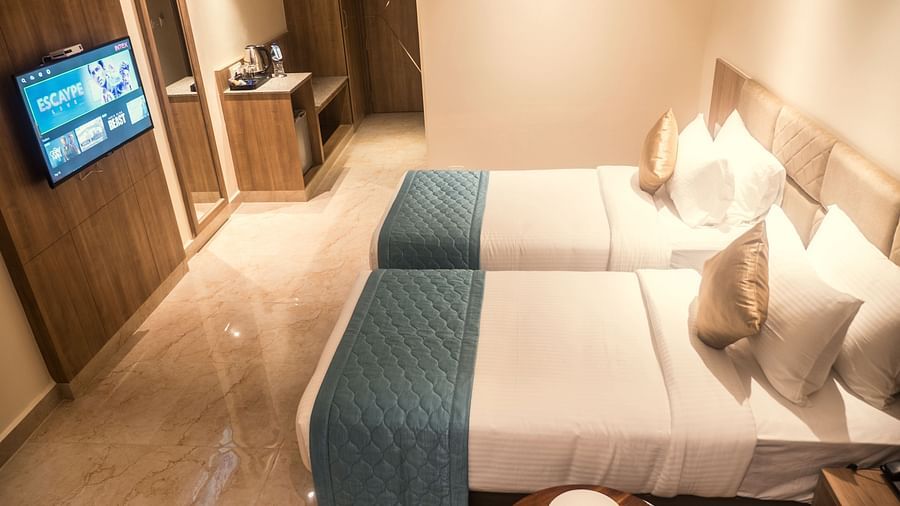 view of  twin beds of Deluxe Twin Room at 