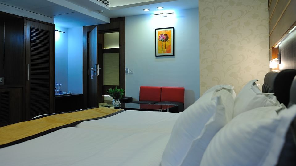 Hotel Niharika, Kolkata Kolkata Bliss Room Hotel Niharika Kolkata 3