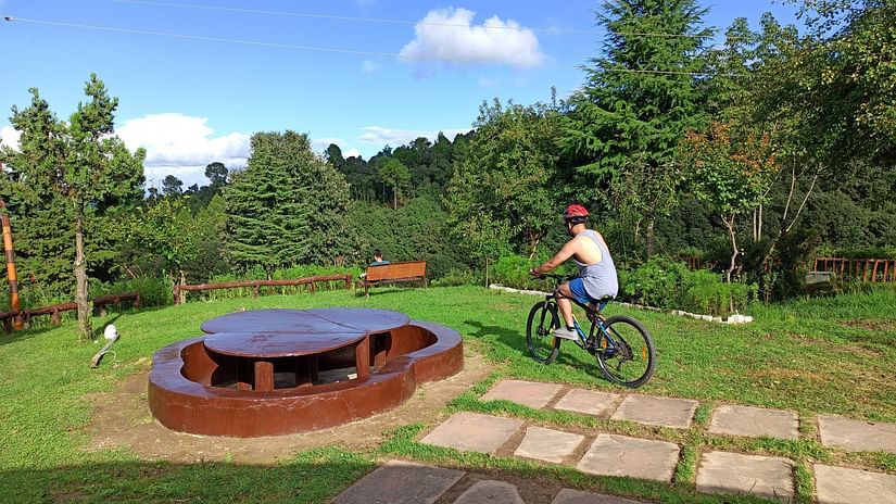 Let s Camp Sitlakhet activity bike