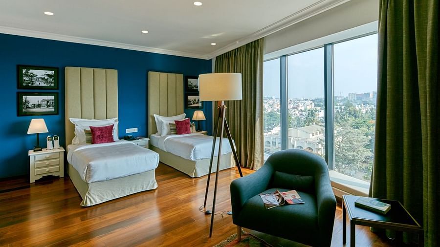 hotel rooms with twin beds in whitefield at The Waverly