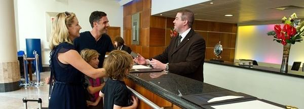 5-Extraordinary-Hotel-Stay-Tips-for-the-Travelers