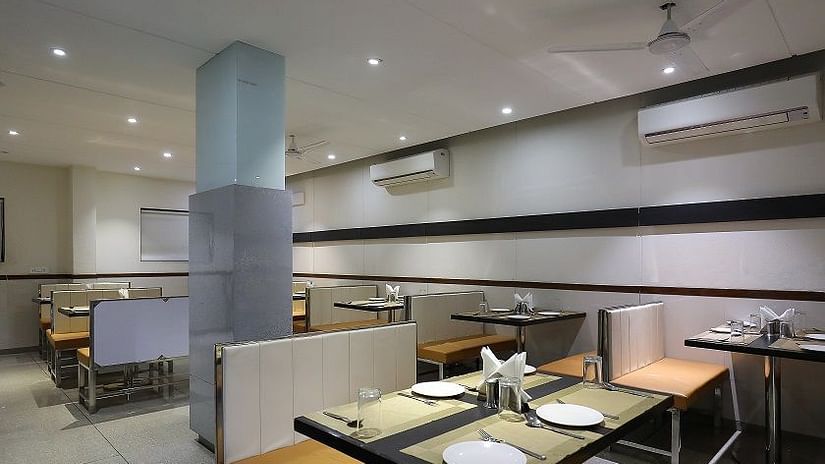 RESTAURANT.