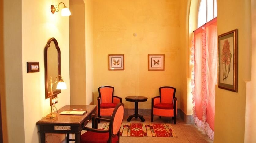 Heritage Suite Room at Mahodadhi Palace - A Beach View Heritage Hotel Puri dtere
