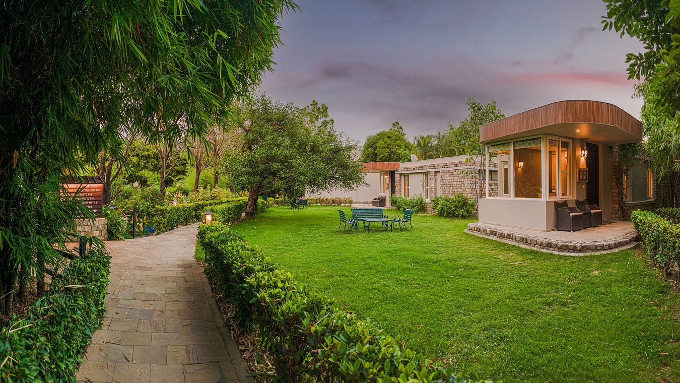 Villa resort - The Golden Tusk, jim corbett