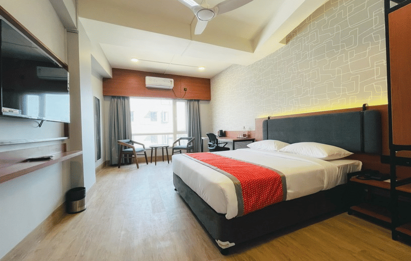 Super DLX Room