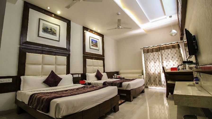 Chandigarh Emerald Slider4
