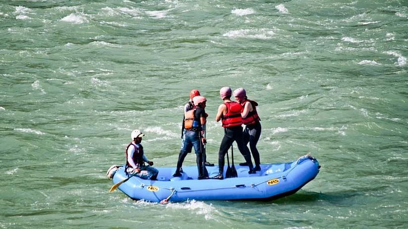 Rafting at Neemrana