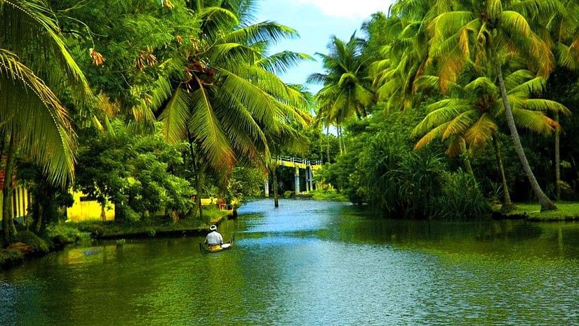 Kerala backwaters Sarovar Hotels