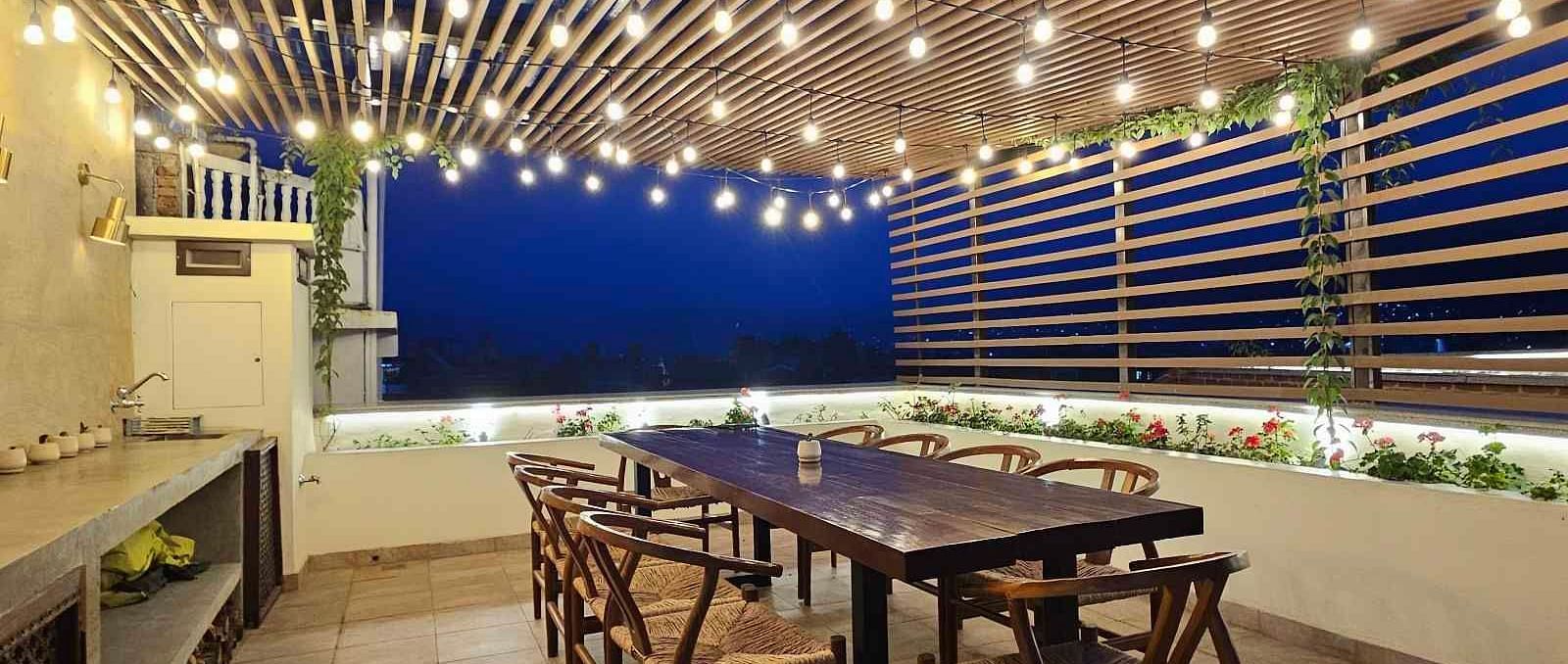The rooftop Nanee Chefs Table which is decorated with beautiful lighting