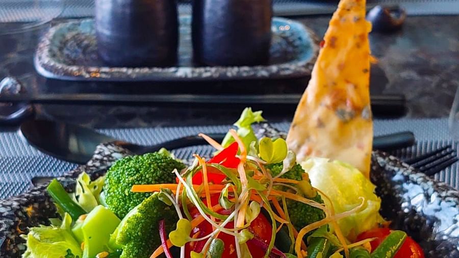 Food served at Asiatic Lounge 3