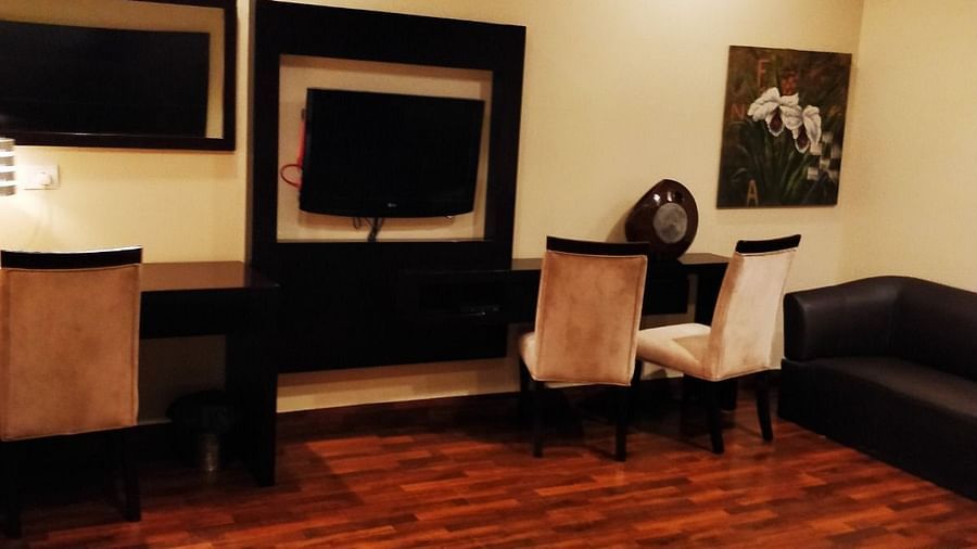 Executive Suite with television and double bed  - Five Elements The Claire, Gurugram