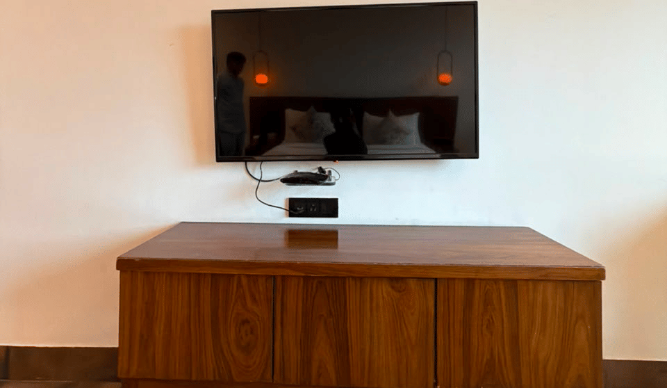 Club Executive Room