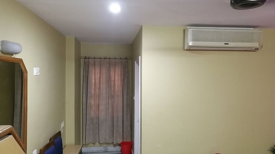 Air-conditioned Premium Room in Ecotel Vinayak