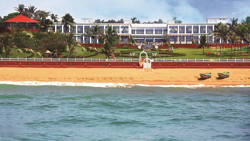 Gopalpur-with-boat-1024x672