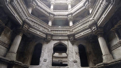 Adalaj