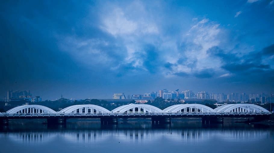reflection-water-lake-panoramic