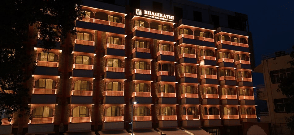 Facade1
