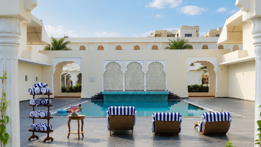 Swimming Pool (3)