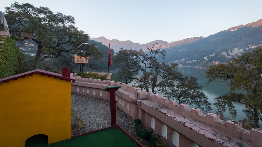 Hotel Himalaya, Nainital Nainital Mini Golf Course Hotel Himalaya Nainital 6
