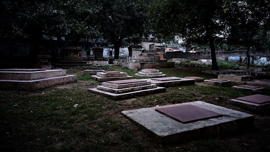 Lothian-Cemetery-haunted-place