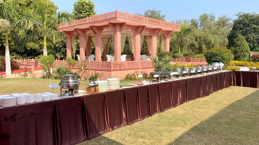 Shaimana Theme - Lunch at the Lawns - Dining 10