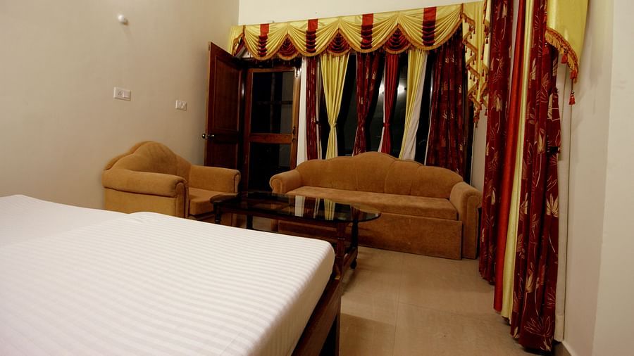 Ojaswi Resort, Chaukori Chaukori Family Suit at Ojaswi Hotel and Resort in Chaukori