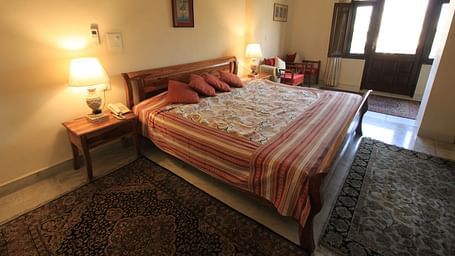 Deluxe Rooms Hotel Meghniwas Jaipur 5