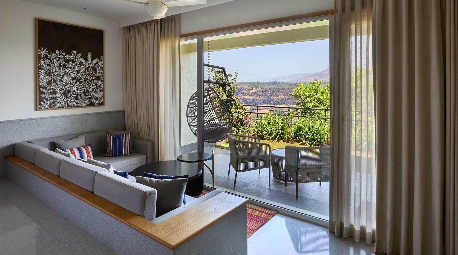 Picnic resorts near Mumbai with green spaces