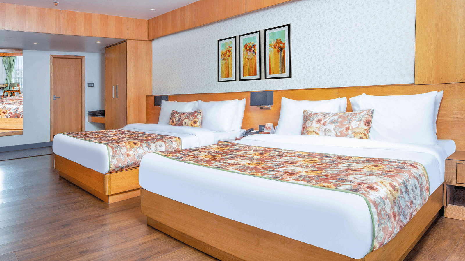 KING FAMILY SUITE